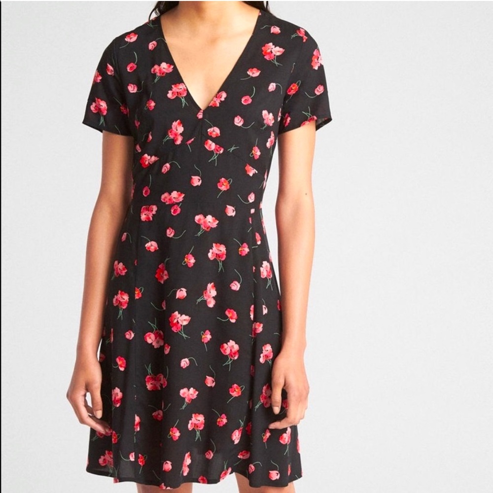 Gap | Floral V neck Skater a line dress
